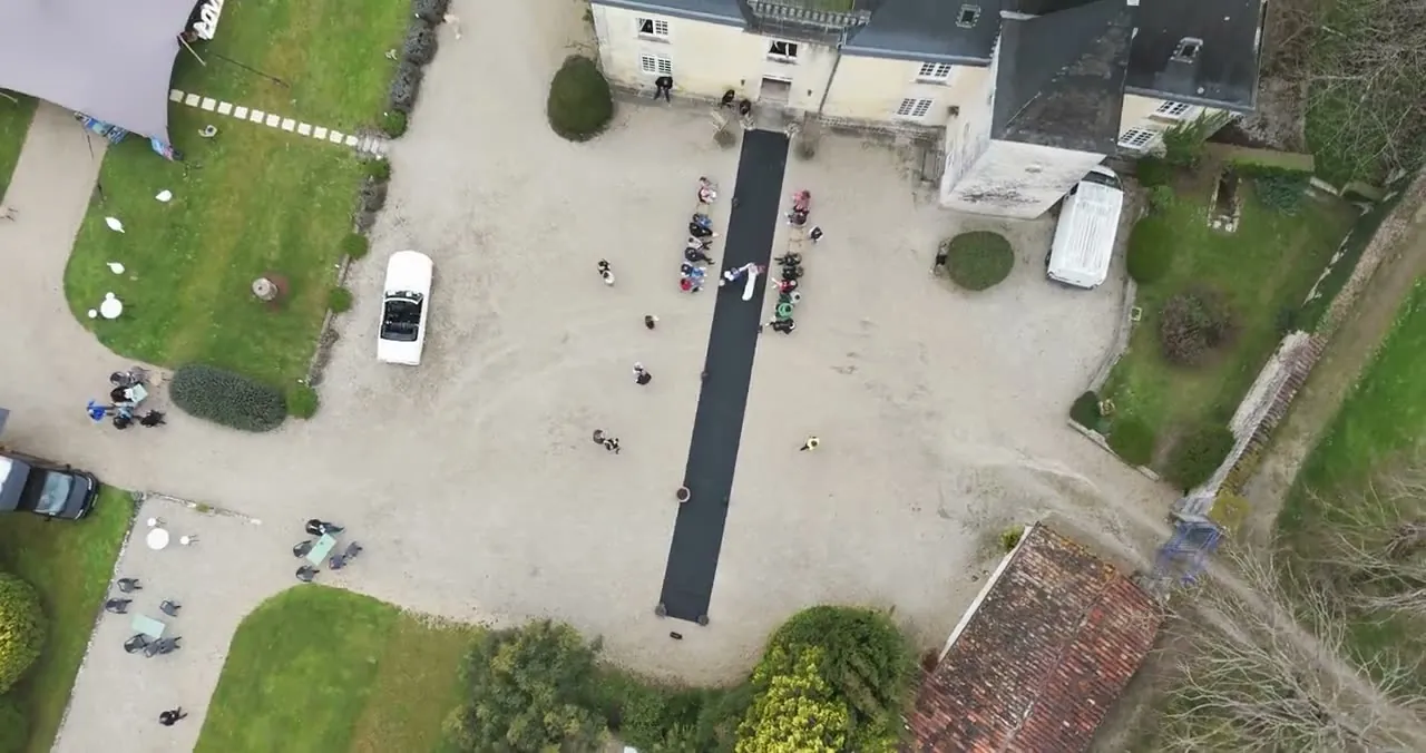 Cortège · Cortège vu à la verticale